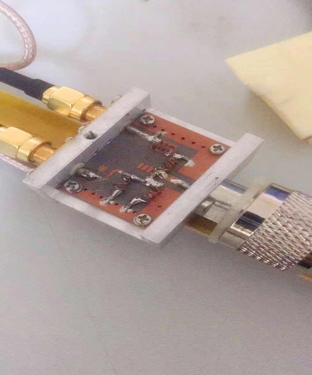 RF element, The outdoor LTE omni antenna combiner solution